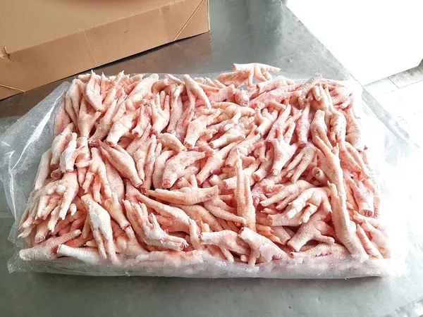 Frozen Grade A+ Chicken Feet, Chicken Paws