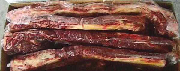 Frozen beef striploin boneless, without fat cover and intercostal muscles +3,5 kg 3