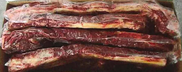 Frozen beef striploin boneless, without fat cover and intercostal muscles +2,5 kg 4
