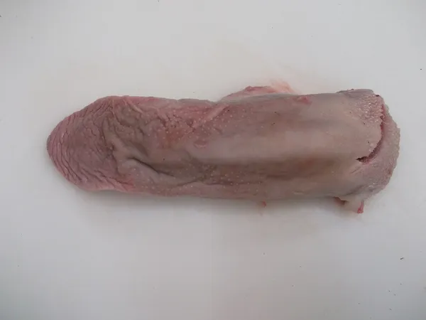 Frozen pork tongues swiss cut 3