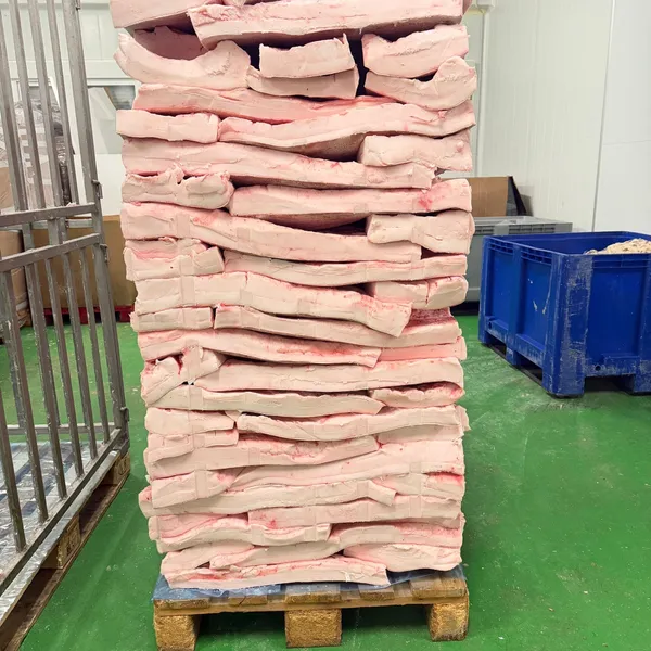 Frozen iberico pork back fat 2