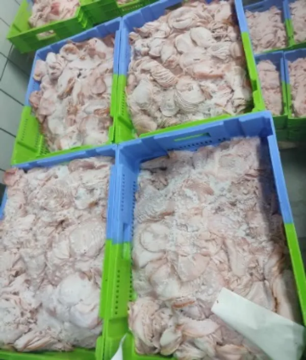 Ends/trimmings of smoked meats, without starch, loose-packed, approx. 20 kg containers 3
