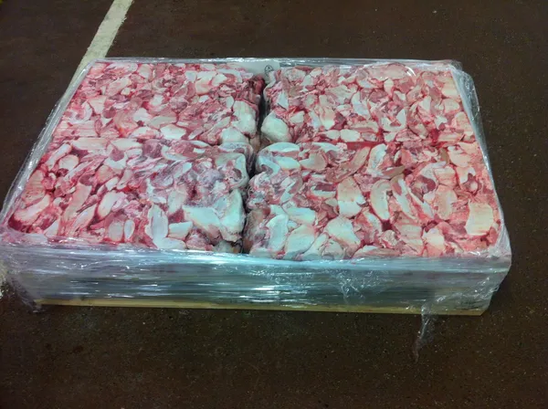 Frozen pork tongues swiss cut 2