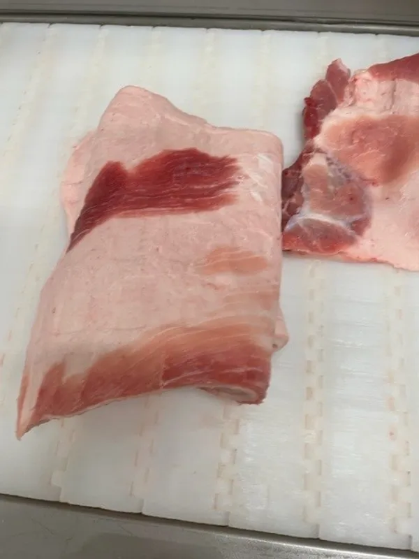 Frozen pork back fat skinless 2