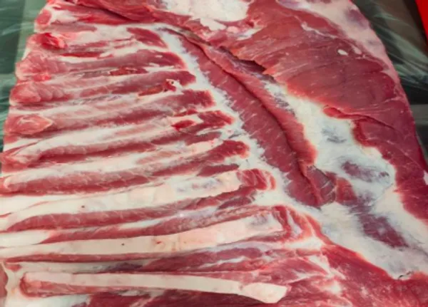 Pork belly wide cut, rind on 2
