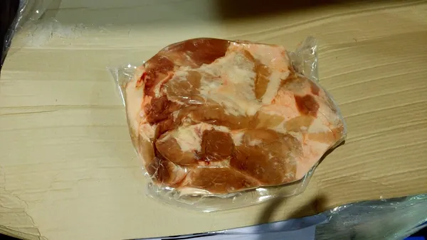 Frozen pork shoulder 4D