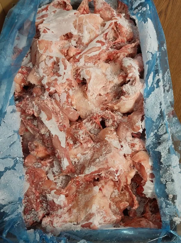 Frozen chicken upper back