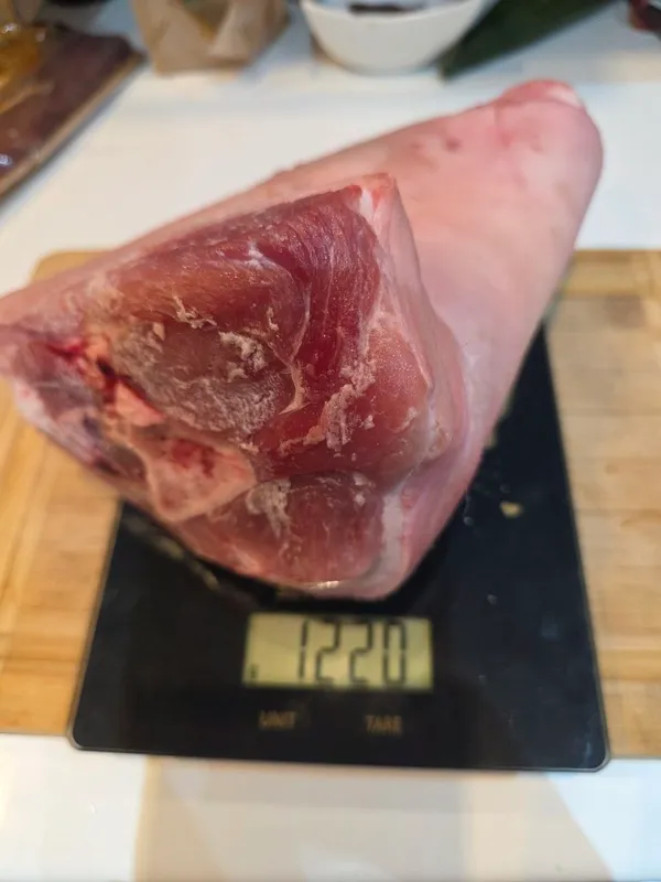 Frozen pork shank meat front, bone in, skin on, Weight: 1.2+ kg / piece 4