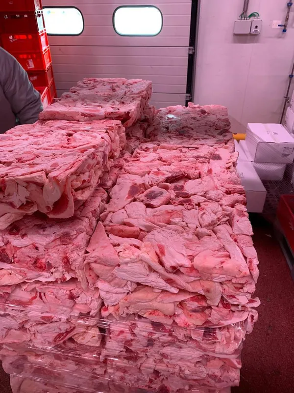 Frozen beef cutting fat 3