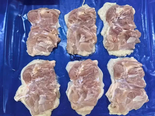 Skin-on chicken thigh meat 2