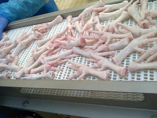 Chicken paws 35 or 45 g 6