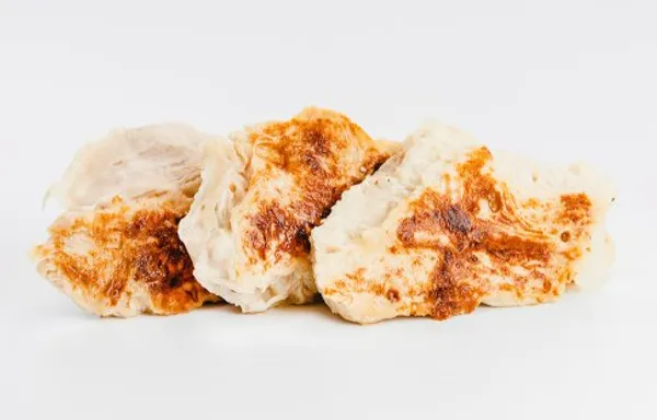 Roasted chicken fillet calibrated