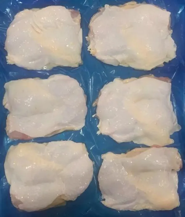 Skin-on chicken thigh meat 2