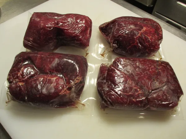 Beef tenderloin steak 140g 4