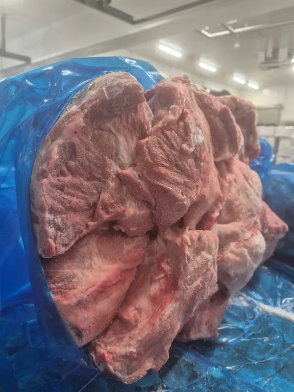 Pork collar pieces boneless 6