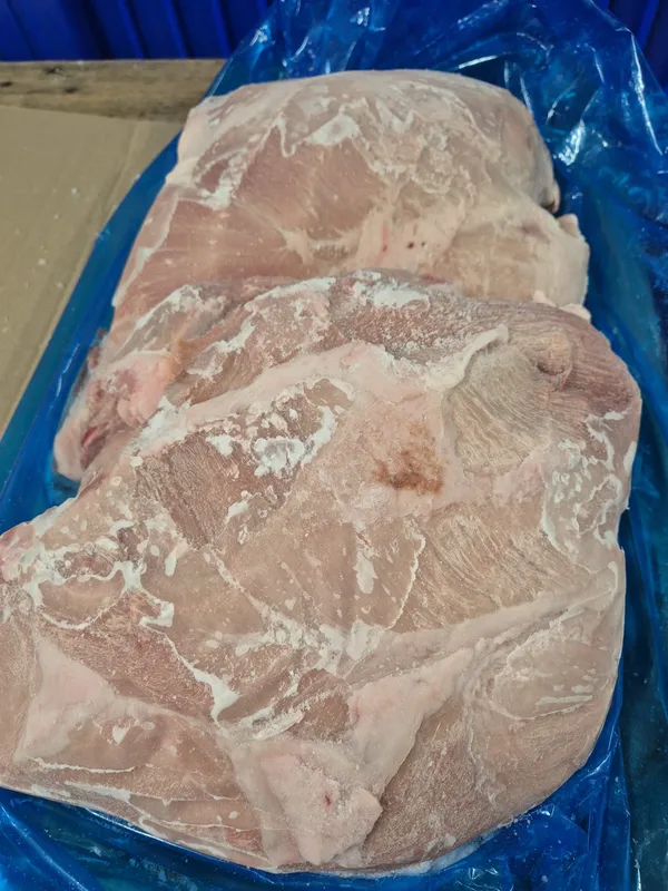 Pork boneless leg 4