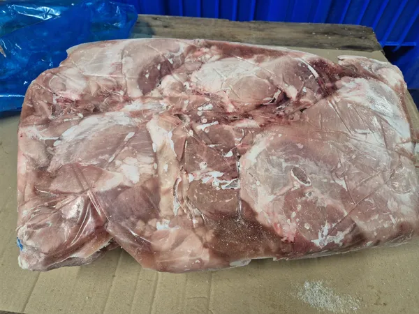 Pork boneless leg 5