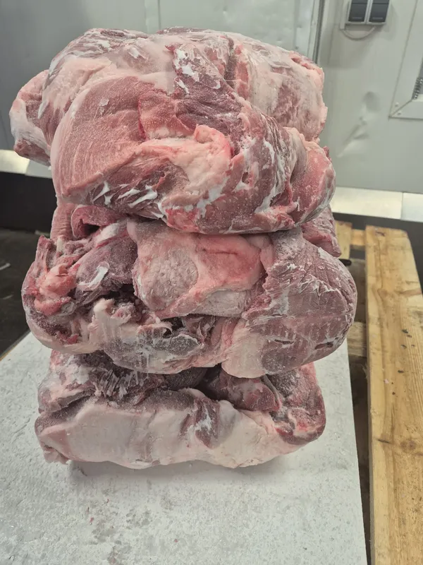 Frozen SOW bonless Shoulder 5