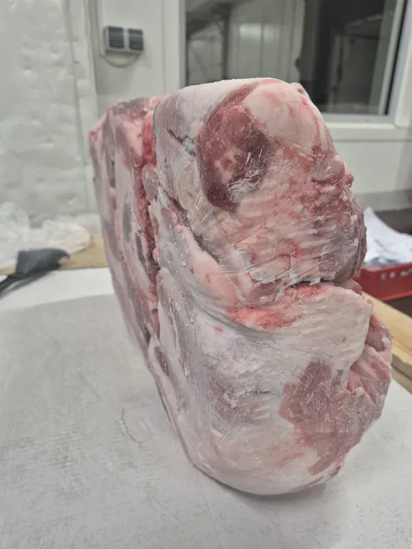 Frozen SOW bonless Shoulder 6