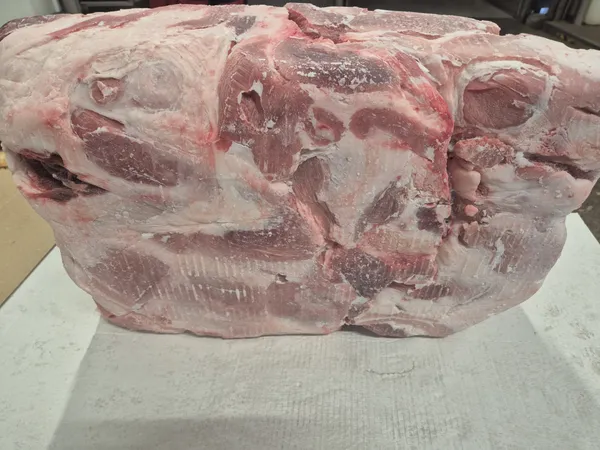 Frozen SOW bonless Shoulder 8