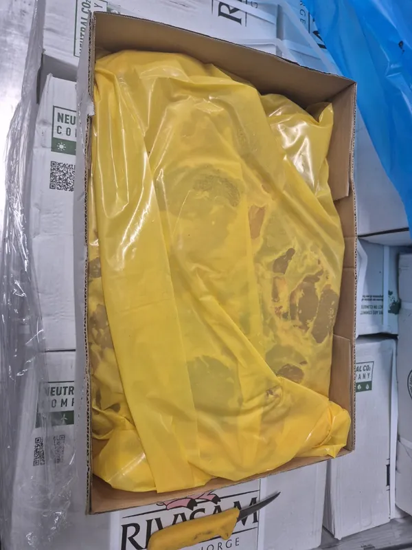 Pork shoulder boneless fat cover 5 mm 8