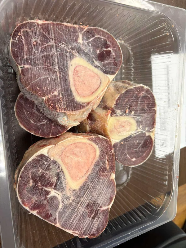 Frozen beef shin/shank, bone-in, Poland