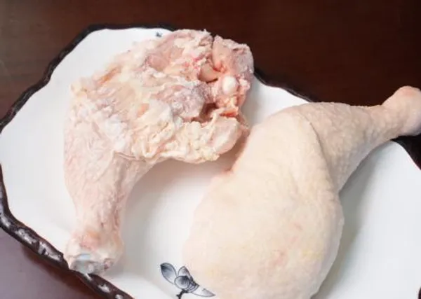Frozen chicken leg quarter, China