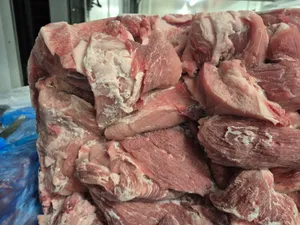 Frozen pork 90/10 from leeg