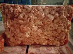 Skin from necks Petfood packing: 15kg naked block