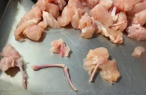 Chicken fillet trimming